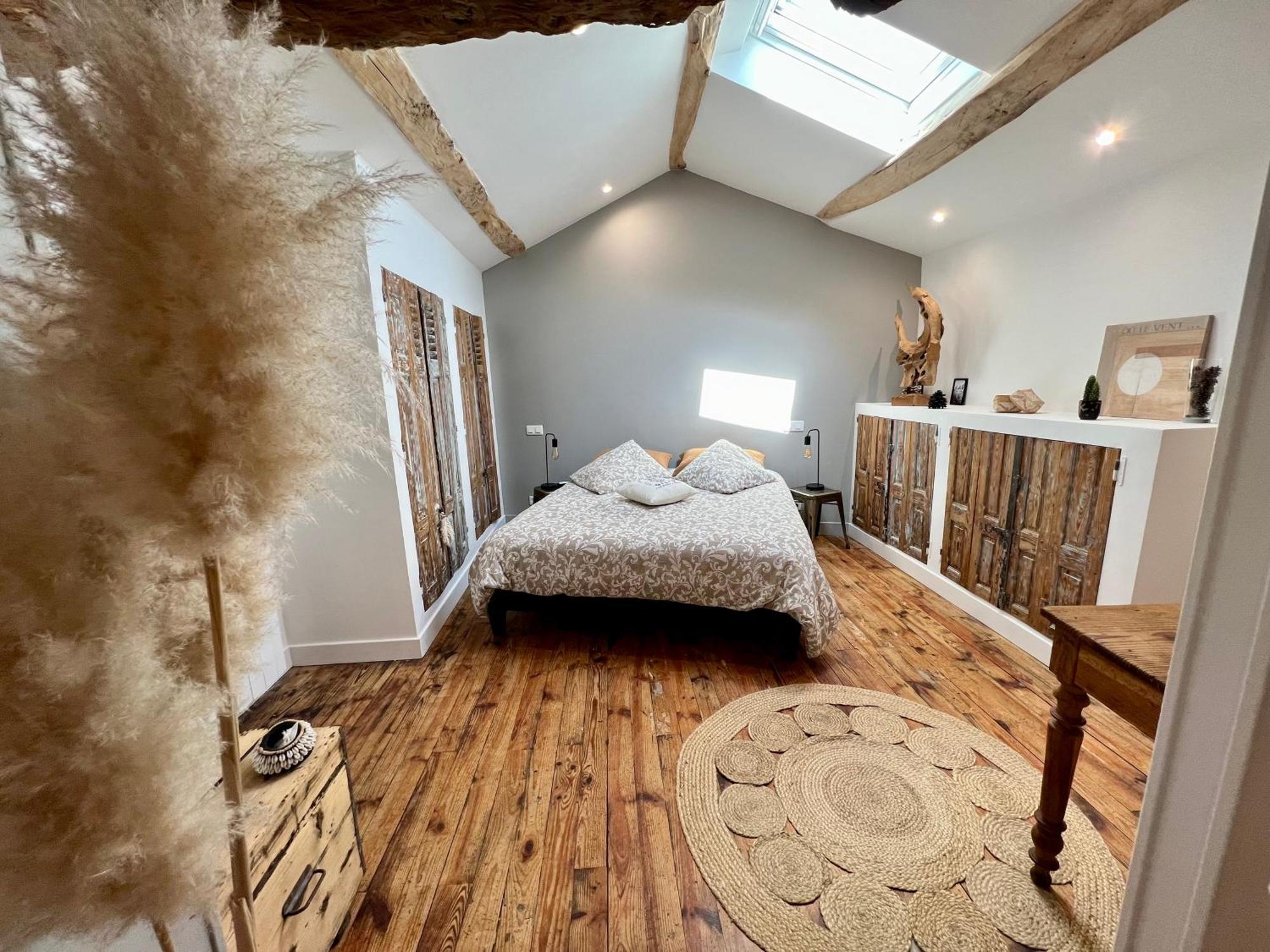 Bed and Breakfast Les Hirondelles Du Marais Riom Exterior foto